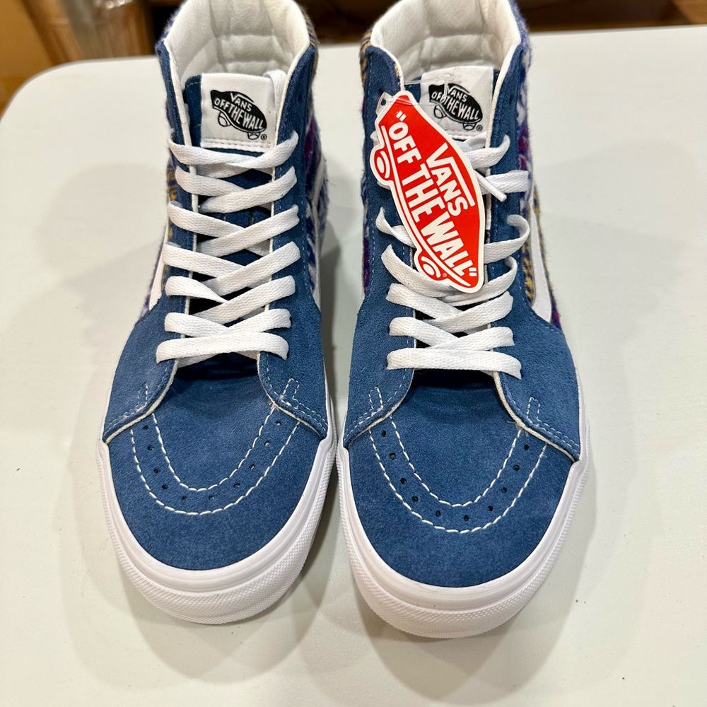 Colorful Vans High-Top Sneakers w/cool Design - Picture 2 of 7